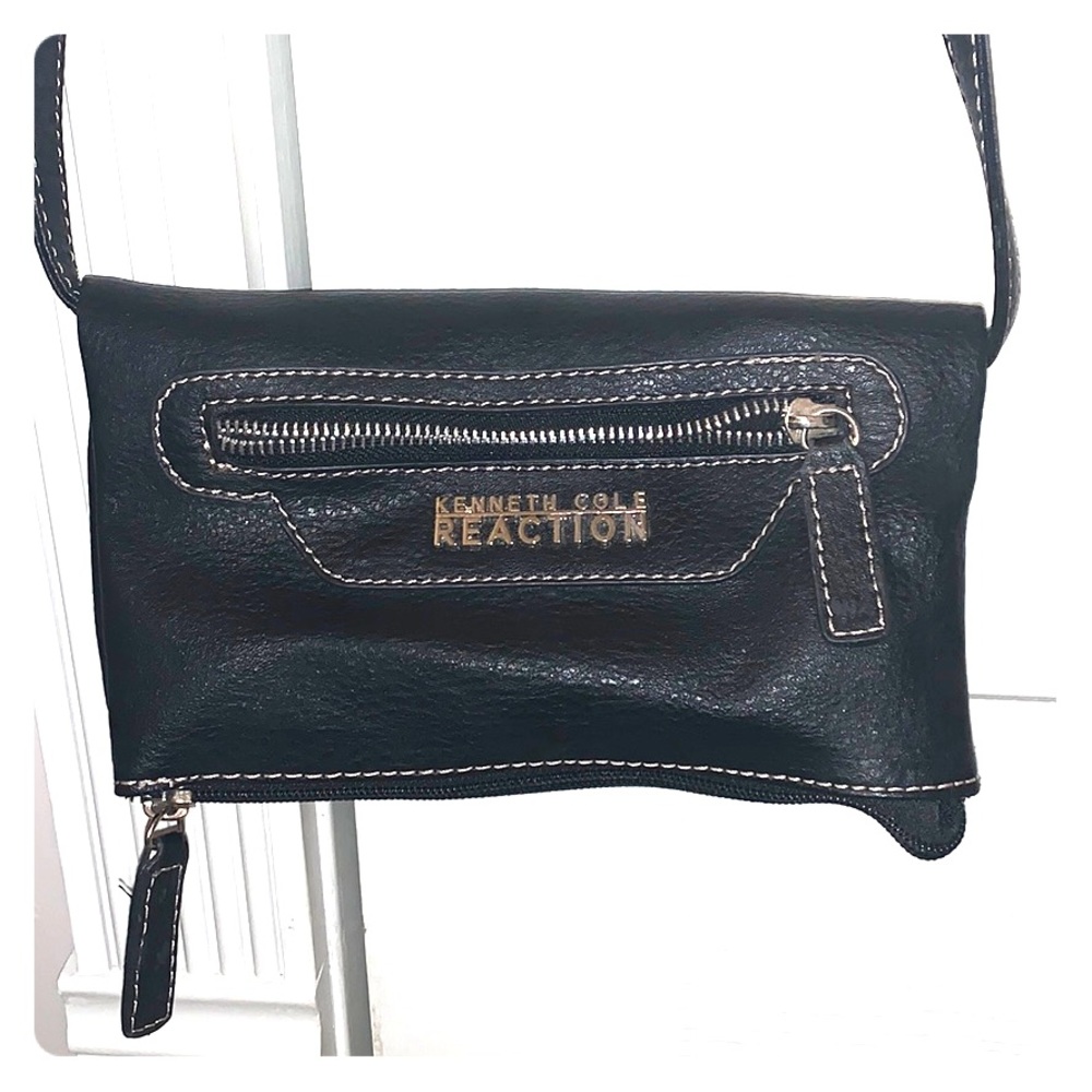 Kenneth Cole Crossbody